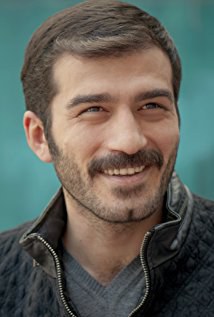 乌富克·巴伊拉克塔尔 Ufuk Bayraktar照片