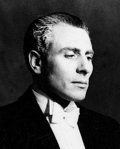 让·达维 Jean Davy照片