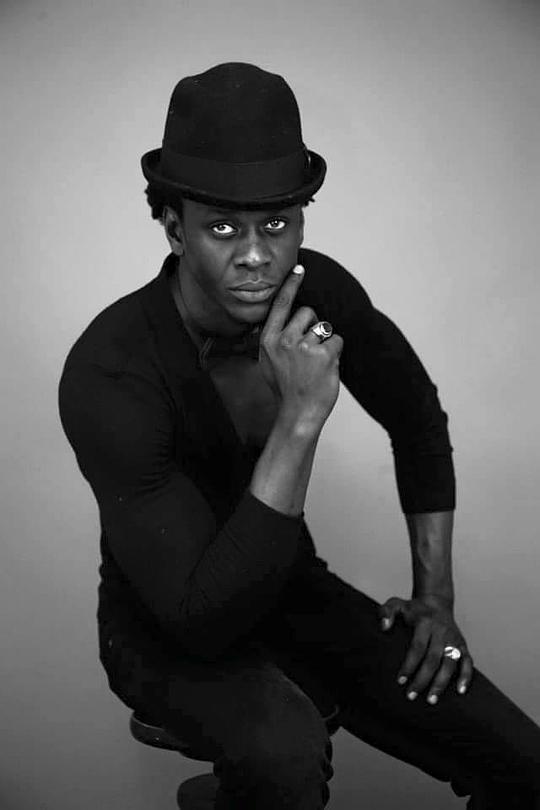 索莱曼·塞·迪耶 Souleymane Seye Ndiaye照片