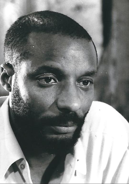 罗伯特·利昂索 Robert Liensol照片