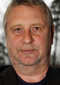 卡里·瓦纳宁 Kari Väänänen照片