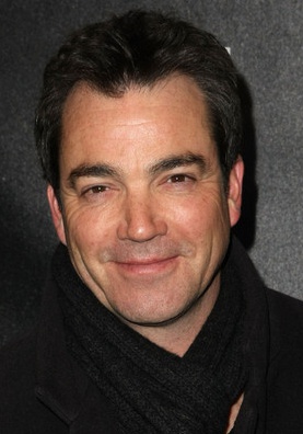 乔恩·坦尼 Jon Tenney照片