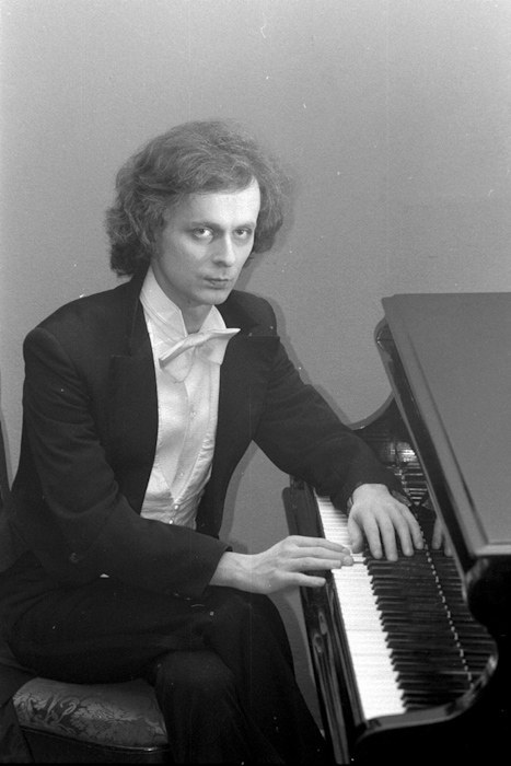 雅努什·奥莱伊尼恰克 Janusz Olejniczak照片