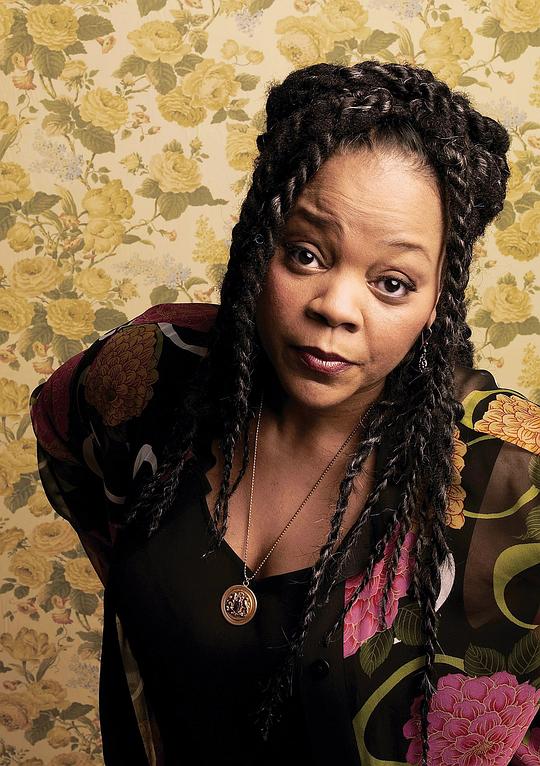 托妮·帕塔诺 Tonye Patano照片