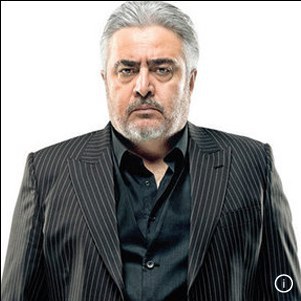 乌吾尔·宇杰尔 Uğur Yücel照片