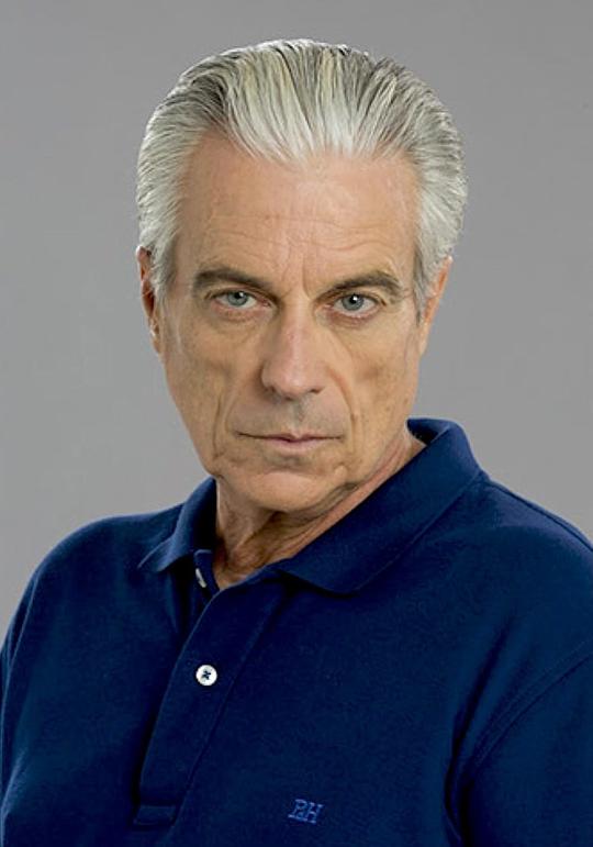 路易斯·卢卡斯 Luís Lucas照片