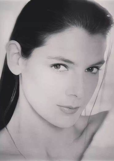 劳拉·福纳 Lola Forner照片