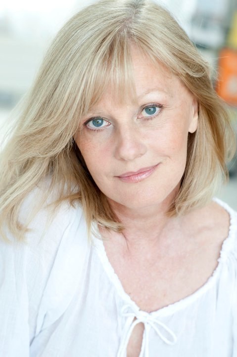 艾丽莎·施维耶 Élisa Servier照片