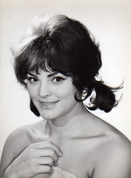 叶卡捷琳娜·鲁韦尔 Catherine Rouvel照片