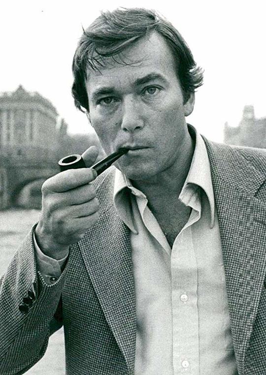 伊夫·布瓦塞 Yves Boisset照片