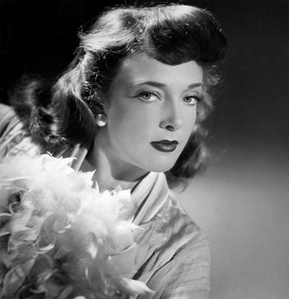 米切林内·普雷斯利 Micheline Presle照片