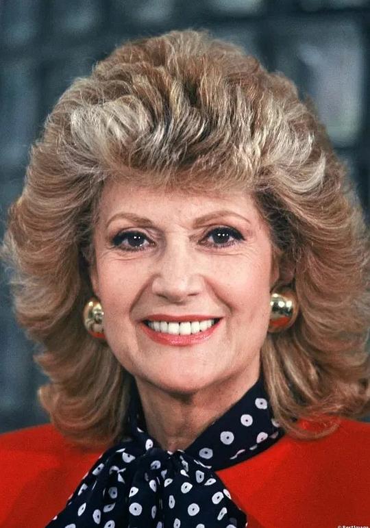 罗茜·瓦尔特 Rosy Varte照片