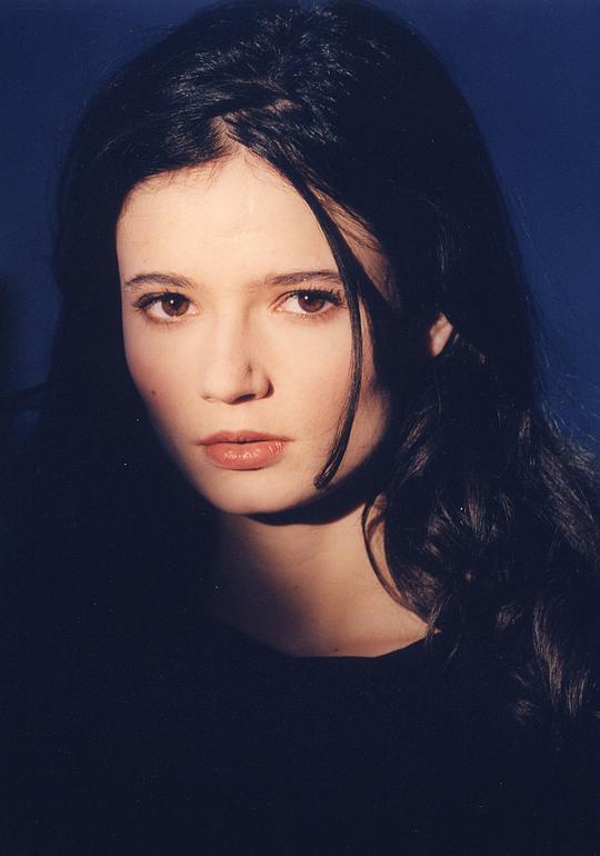 莎乐美·勒鲁什 Salomé Lelouch照片