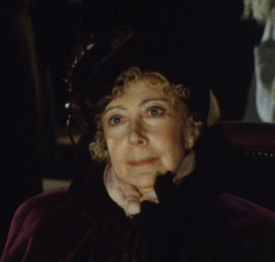 Martine de Breteuil照片