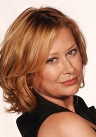 马里耶拉·瓦伦蒂尼 Mariella Valentini照片