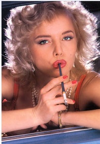 沃琳咖·哈德丽曼 Olinka Hardiman照片