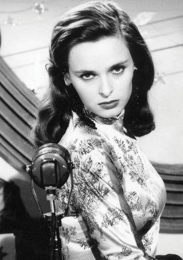 露西娅·波塞 Lucia Bosè照片