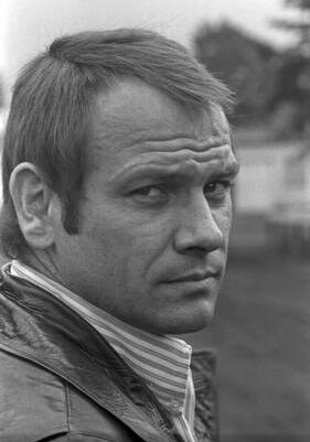 克劳斯·洛维奇 Klaus Löwitsch照片