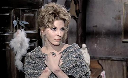 洛雷达娜·努斯齐亚克 Loredana Nusciak照片