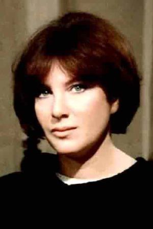 阿努克·费尔雅克 Anouk Ferjac照片