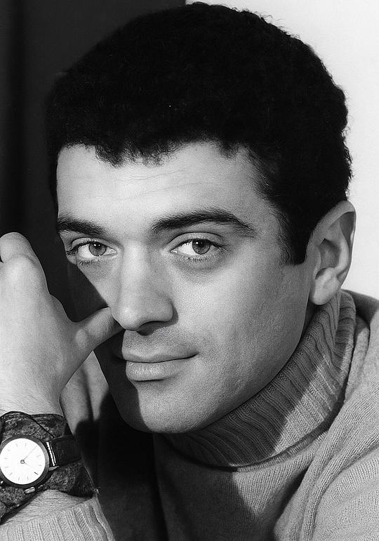 菲利浦·瓦卢阿 Philippe Vallois照片