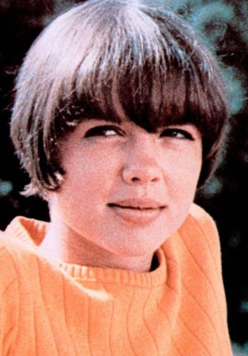 哈蒂·波丽托弗 Haydée Politoff照片