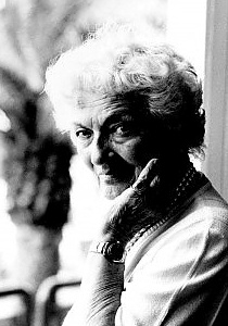 苏索·切基·达米科 Suso Cecchi d'Amico照片