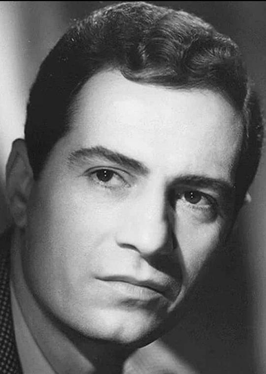 尼诺·曼弗雷迪 Nino Manfredi照片