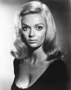 哈丽特·梅丁 Harriet Medin照片