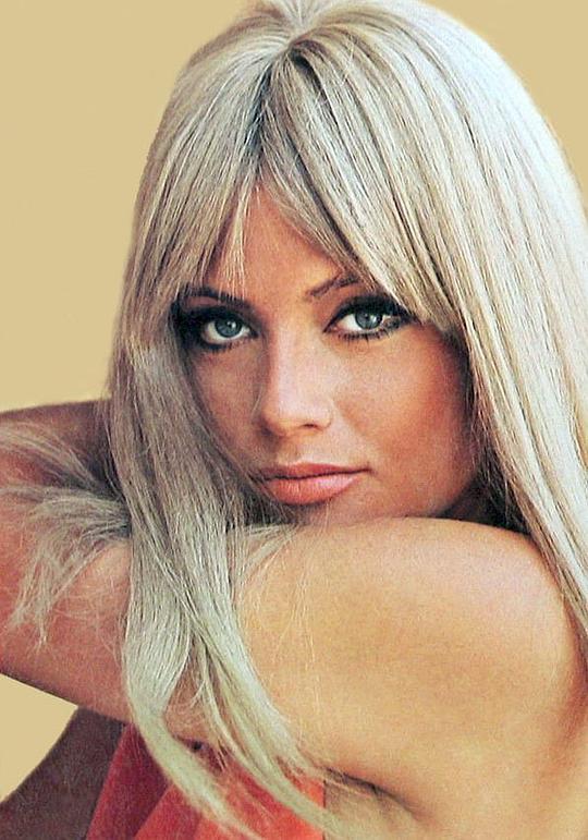 玛丽莎·梅尔 Marisa Mell照片