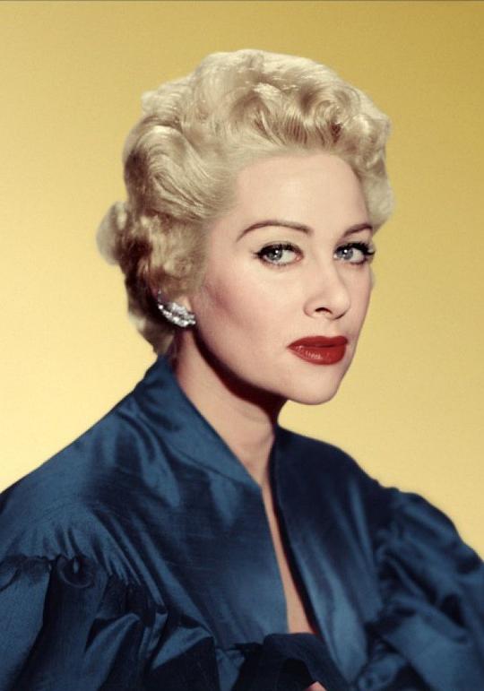 玛蒂妮·卡洛 Martine Carol照片