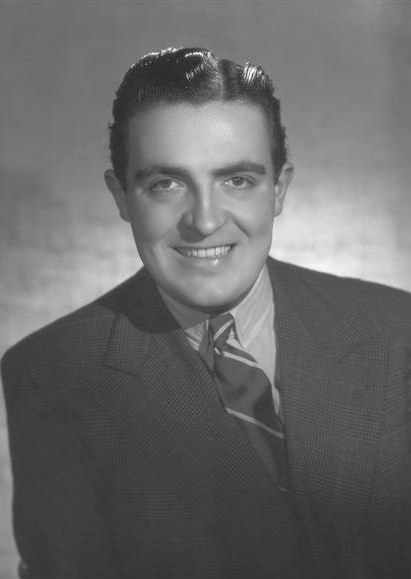 亨利·热内斯 Henri Génès照片