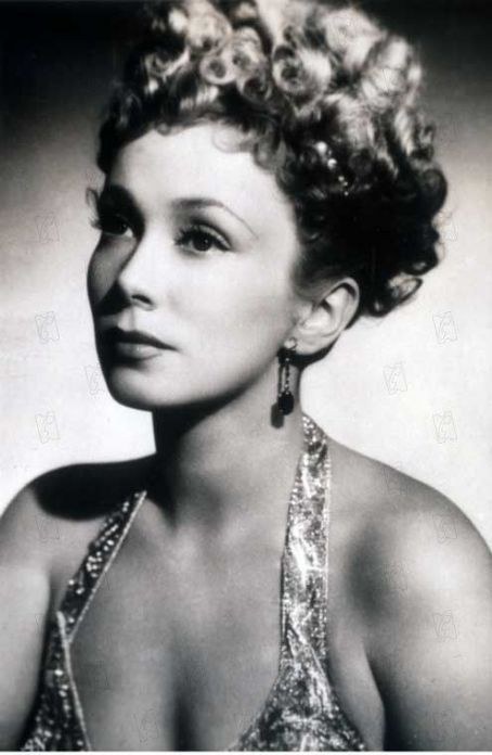 米拉·帕雷利 Mila Parély照片