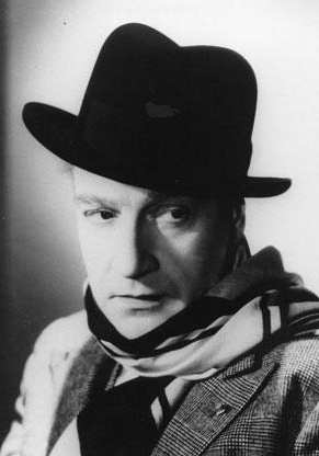 萨卡·圭特瑞 Sacha Guitry照片