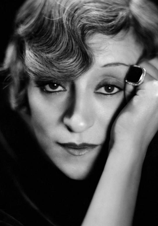 弗朗索瓦丝·罗赛 Françoise Rosay照片