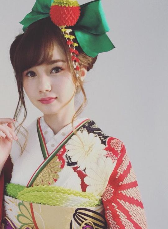 玛茜·彩 Aya Marsh照片