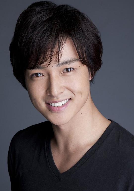 栗山航 Wataru Kuriyama照片