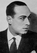 让·瓦尔 Jean Wall照片