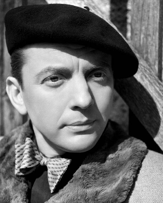 保罗·贝尔纳 Paul Bernard照片