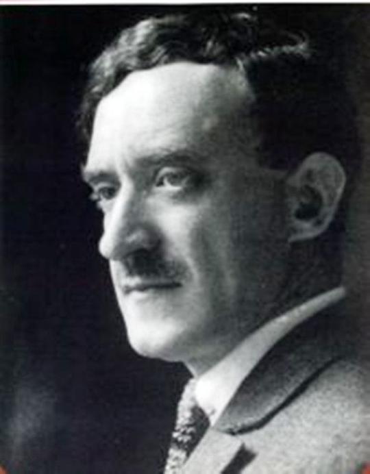 雅克·德巴龙切利 Jacques de Baroncelli照片