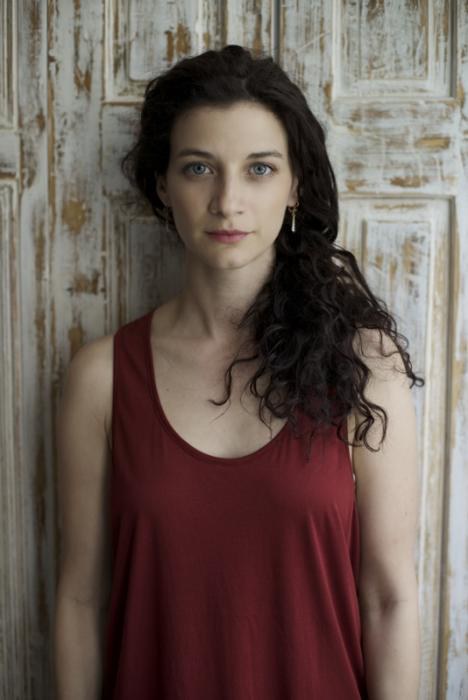 莉莉·格斯勒 Lili Gesler照片