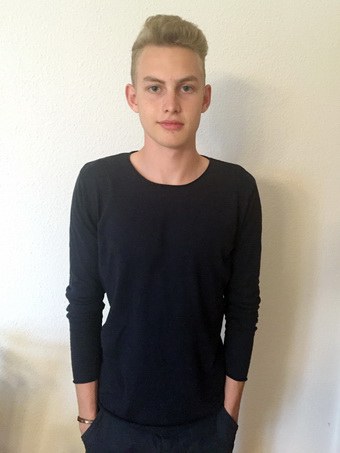 尤利乌斯·费尔斯伯格 Julius Felsberg照片