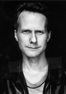 涅尔斯·阿登·欧普勒夫 Niels Arden Oplev照片